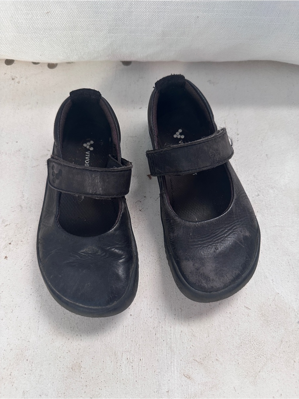 Vivo Barefoot Black Kids Mary Jane Hook-and-Loop Shoes